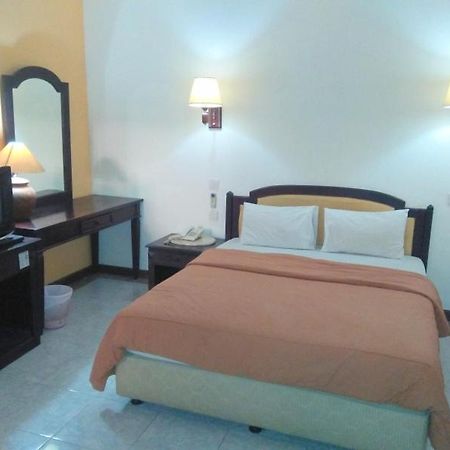Zaitun Selaparang Hotel Lombok Luaran gambar